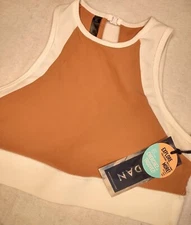 NWT Kyodan Sports Bra Athletic Tank Size Medium, Peach With Back Cutout Detail