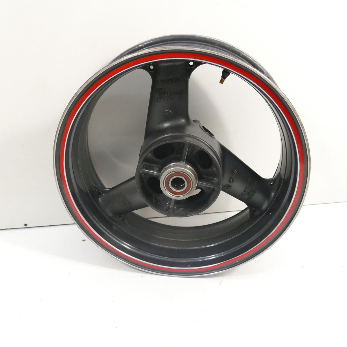 ビス Kawasaki GPZ 900 ZX2A - Rear axle Wheel axle Rear axle