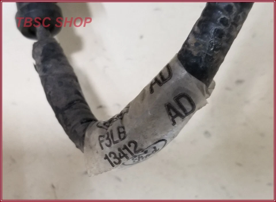 Ремень для номерного знака заднего бампера 1993–1998 Lincoln Mark VIII с подсветкой - Изображение 4 из 4