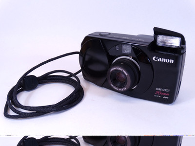 Canon Sure Shot 70 Zoom 35mm Point & Shoot Film Camera - ZOOM BROKEN FOR PARTS