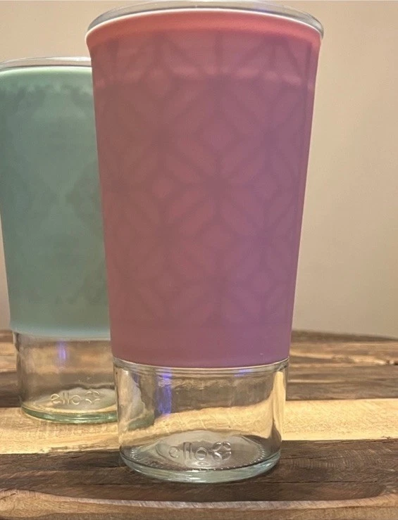 VASO DE CRISTAL ROSA ELLO Y FUNDA DE SILICONA PERFECTO PARA BEBIDAS HELADAS Foto 2 de 4