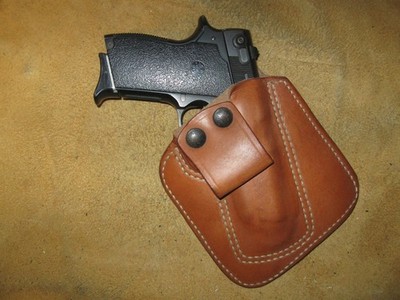 DeSantis IWB leather holster Sig Sauer P228 228 P229 229 RIGHT GC 251210