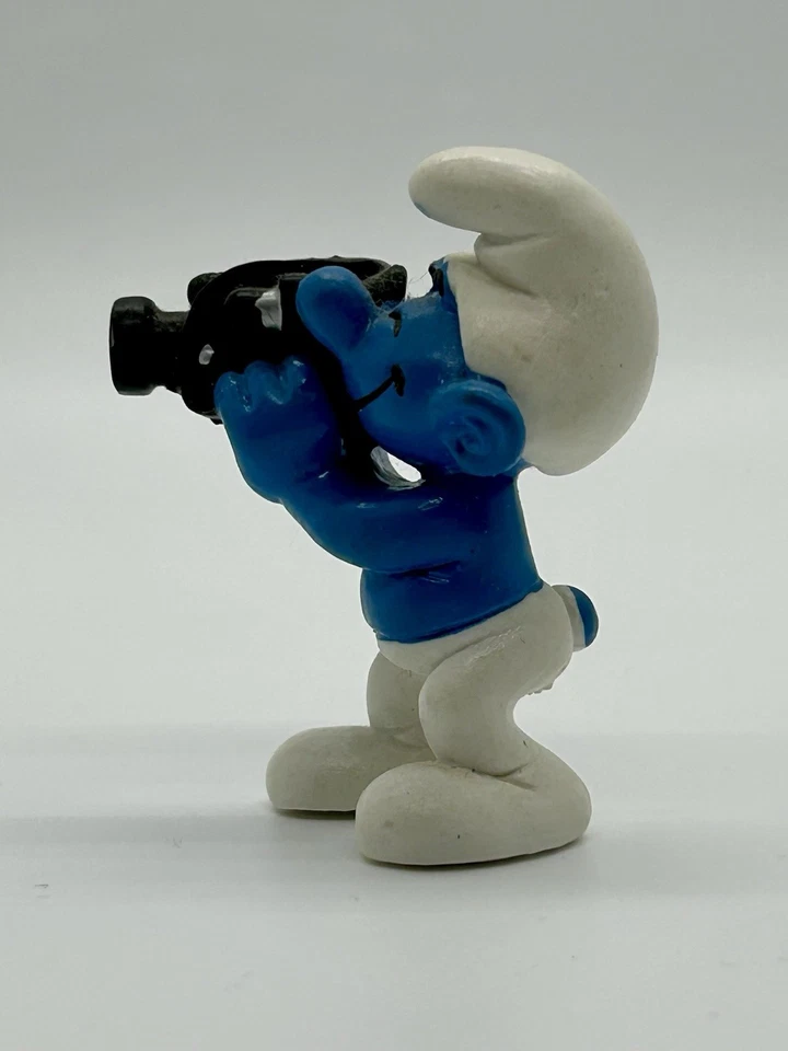 RARE Vintage Smurfs Collectibles - Home Video Videographer Camcorder Smurf 20414 - Image 2 of 4