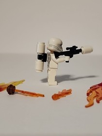 LEGO Star Wars First Order Flametrooper sw0666 75103 75177 75166 75149 75103