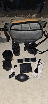 Canon EOS M6 Mark II 32.5MP EF-M 18-150mm and SIGMA 30MM 1:1.4DC DN /Accessories