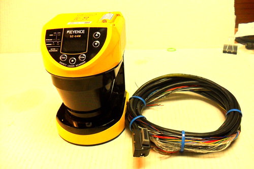 TALLA-04M - KEYENCE con Cable - VENDIDO COMO ESTÁ NO FUNCIONA - Imagen 4 de 4