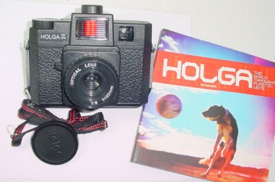 LOMOGRAPHY HOLGA 120 Film Camera 60mm F/8 Lens MINT UK