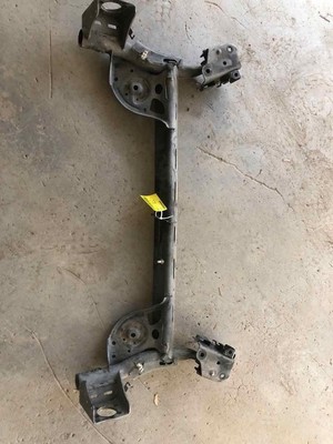 2015 NISSAN SENTRA Sedan Rear Suspension Crossmember Load Axle Beam ...