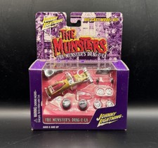 JOHNNY LIGHTNING THE MUNSTERS - DRAGULA 1:64 MODEL KIT NEW FACTORY SEALED