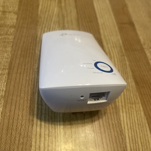 TP-LINK TL-WA850RE Universal Wireless Range Extender - White - Zdjęcie 2 z 7