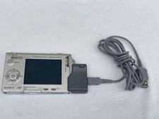 Sony Cyber-shot DSC-T7 5.1MP CCD Vintage Digital Camera 3x Optical Zoom-VMC-MD1