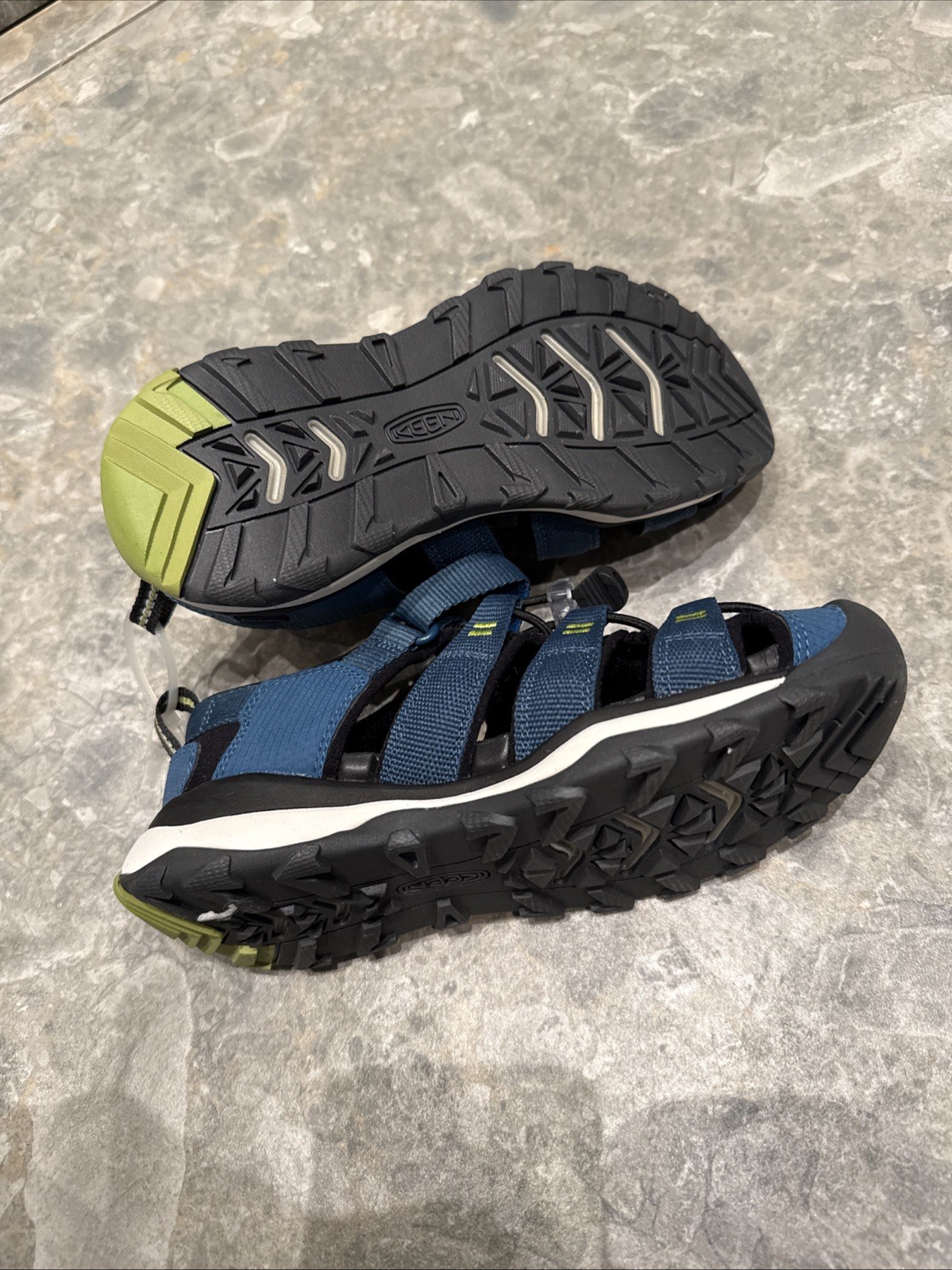 Nuovi sandali da trekking Keen giovanili bambini taglia 2 blu nero scarpe impermeabili ragazzo ragazza