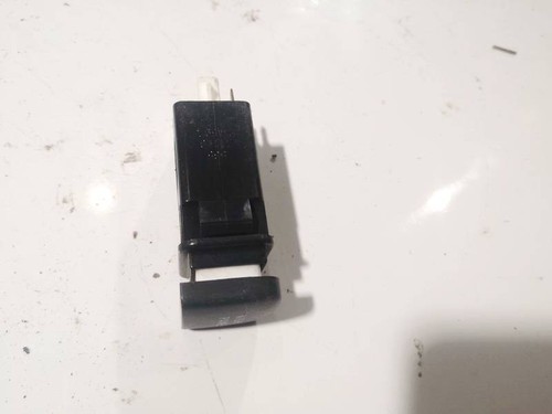 Rear side glass trim – 2697160