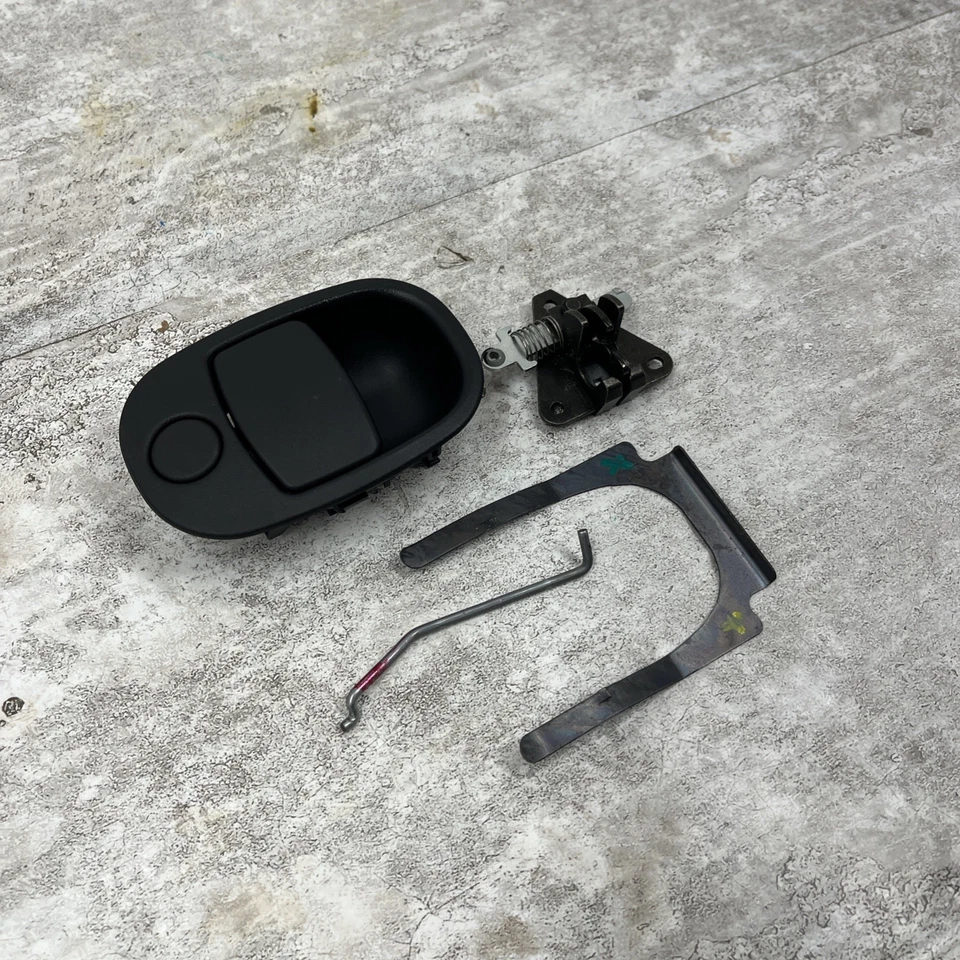 Chevrolet SSR 2000-2007 Saturn manija de guantera y pestillo ébano OEM Foto 3 de 4