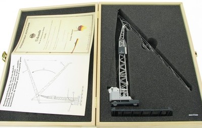 Conrad 1041 LIEBHERR TK 8 Turmdrehkran 1:50 Crane Kran Modell Gittermastkran