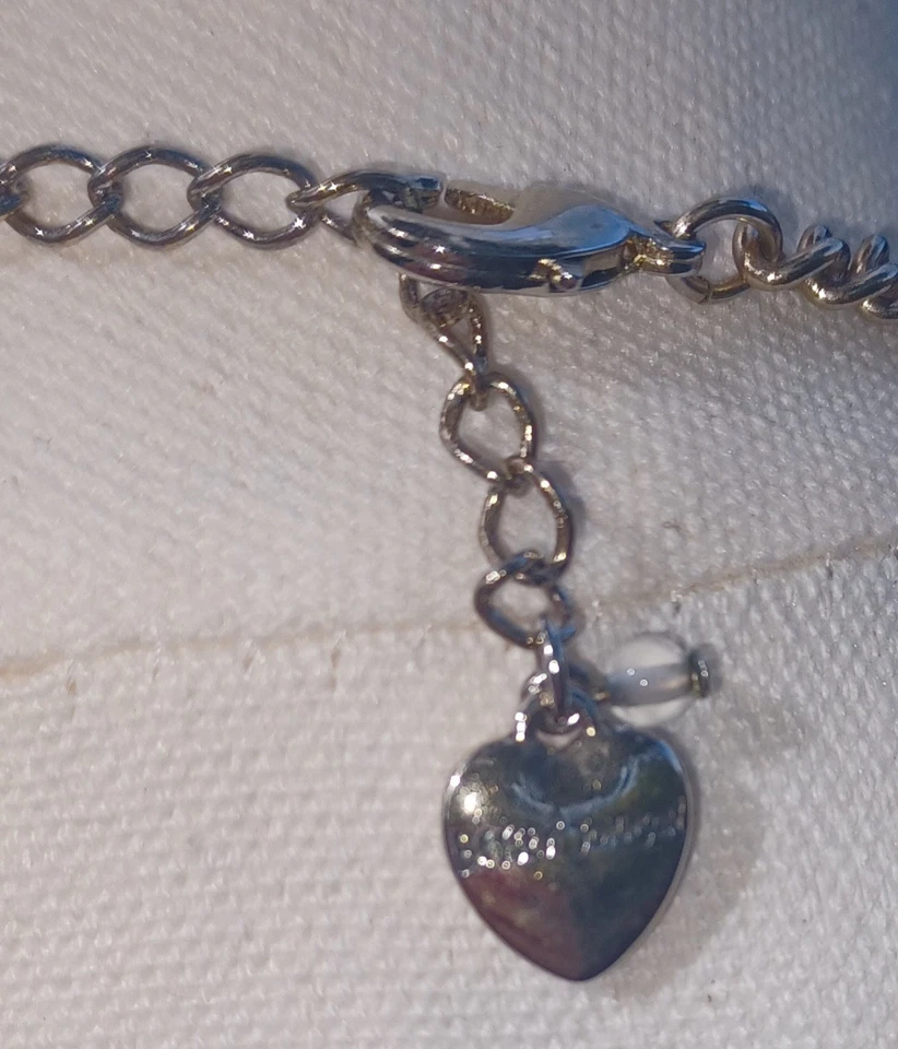 COLLAR BETSEY JOHNSON PRECIOSO LEOPARDOS SALTANDO ARCO Y CORAZÓN GOTA Rosa Foto 4 de 4