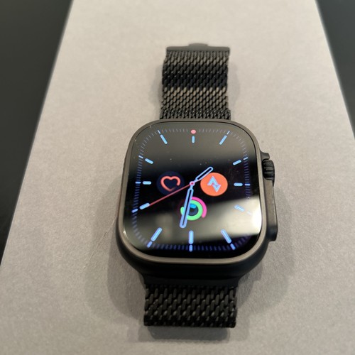 Apple Watch Ultra 2 49mm Titanium Case Blk Titanium Milanese Loop GPS+Cellular