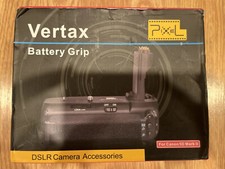 Pixel Vertax Battery Grip for Canon EOS 5D Mark III DSLR
