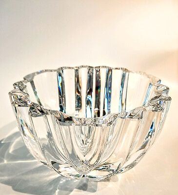 Lars Hellsten ORREFORS Ribbed Crystal Bowl Signed 5