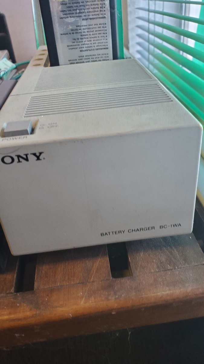 Sony DXC-537A Color Video Camera with Sony EVV-9000 Recorder | eBay