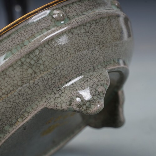 7.2" Rare China Porcelain Song dynasty offcial kiln Three-legged censer - Picture 7 of 7