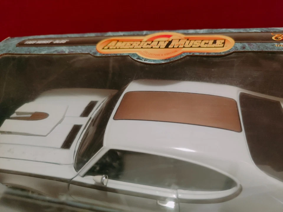 ERTL AMERICAN MUSCLE OLDSMOBILE 1969 HURST OLDS SCALA 1:18 REF.7260 - Immagine 4 di 4