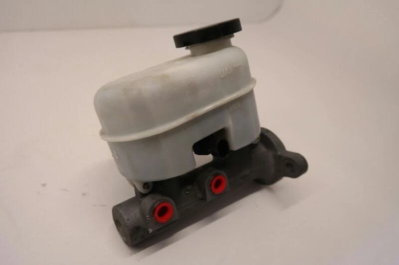 2006-08 GMC ENVOY Brake Master Cylinder  Foto 3 de 4