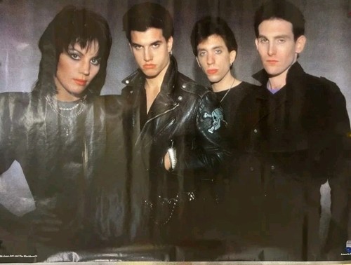 ORIG 1986 NOS ROLLED JOAN JETT & THE HEARTBREAKERS ROCK BAND 23.5X33.5 POSTER