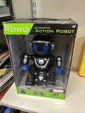 ROBO Light Up Interactive Action Robot ToY NEW