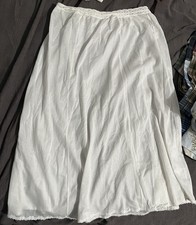 Vintage Olga Half Slip White Lacey Size Large Style 956F