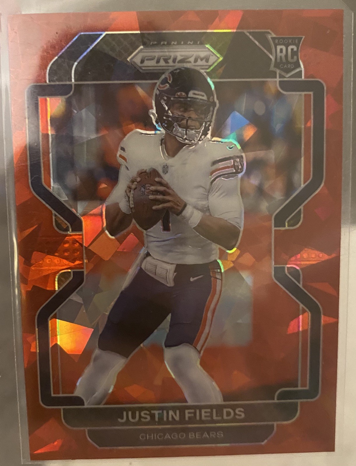 2021 Panini Prizm #334 - Justin Fields Rookie Card (RC) - Red Cracked Ice