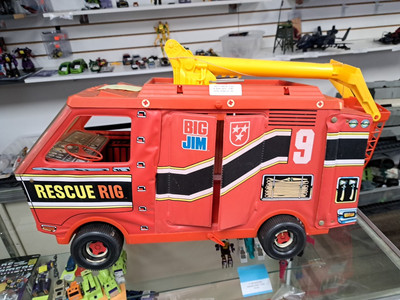 Vintage Big Jim *BROKEN* Rescue Rig Emergency Vehicle & Accessories