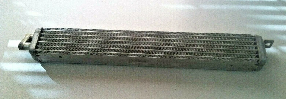 BMW 750i 750Li E65 E66 2004-2008 ~ enfriador de aceite del motor Foto 2 de 3