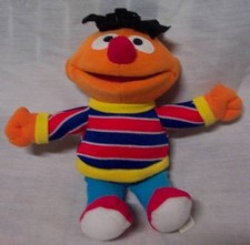Sesame Street ERNIE 8" Plush STUFFED ANIMAL Toy Mattel 2003