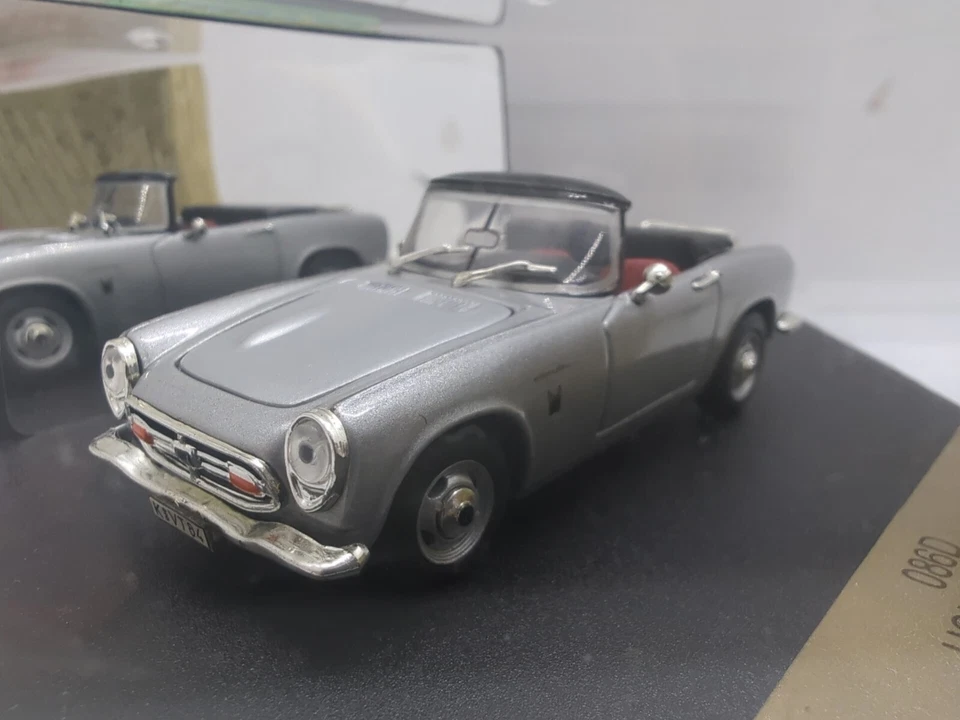 VITESSE 086D 1:43 OPEN TOP METALLIC SILVER HONDA S800 1966 DIECAST MODEL BOXED. - Image 2 of 4