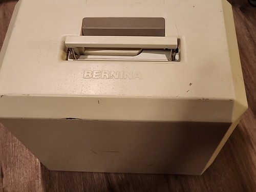 Bernina 1130 Sewing Machine With Cover Please read - Picture 20 of 21