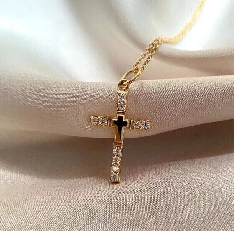 2Ct Round Cut Simulated Diamond Cross Pendant in 14k Yellow Gold Plated