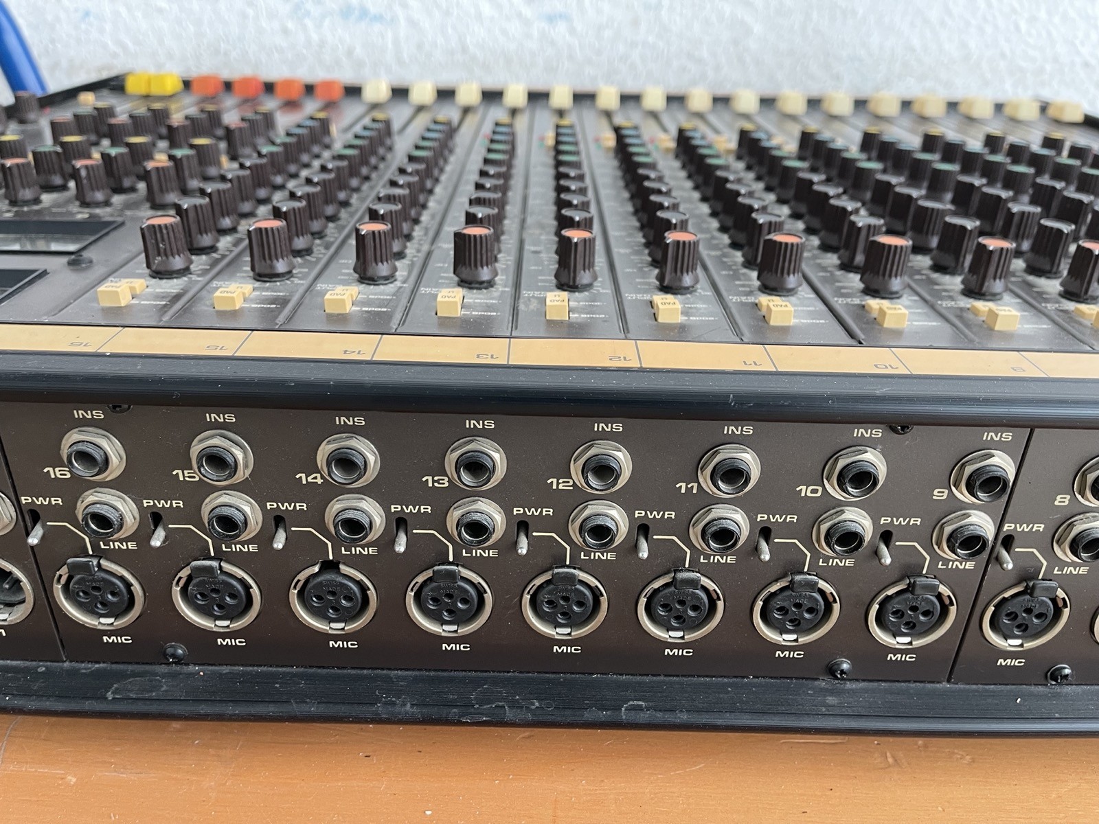Foto 18 di 21