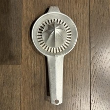 Foley Aluminum Citrus Lemon Orange Juicer Squeezer Reamer Made in USA Vintage