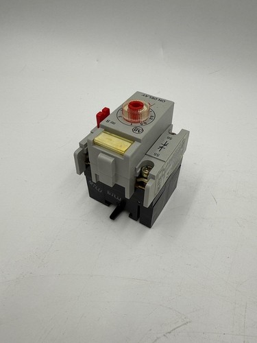 Allen Bradley 196-FTA Ser B Pneumatic Timer On Time Delay Relay 0.1-180 Seconds - Picture 5 of 9