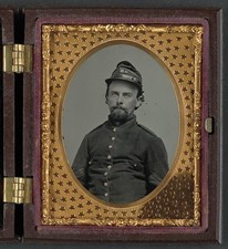 Richmond Howitzers Confederate Soldier Uniform 1861-1865 Civil War Portrait