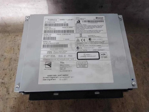 31357212AA Sistema Audio/Radio Cd para VOLVO V40 R-Design 221233 - Imagen 3 de 10