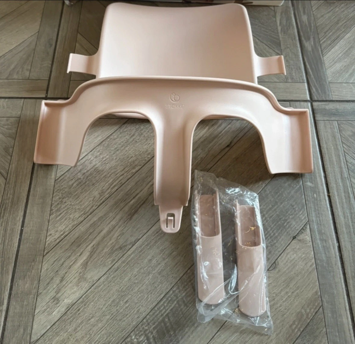 Stokke Tripp Trapp Baby Set and gliders serene pink, compatible with tray
Opens in a new window or t
