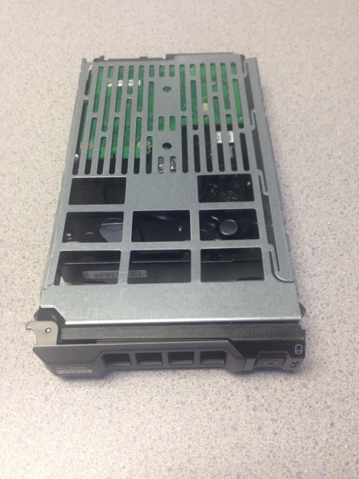 DELL POWEREDGE R710 R510 R410 R310 SERVER 1TB SAS 7200RPM HARD DRIVES 3.5 TRAY - Image 3 of 3