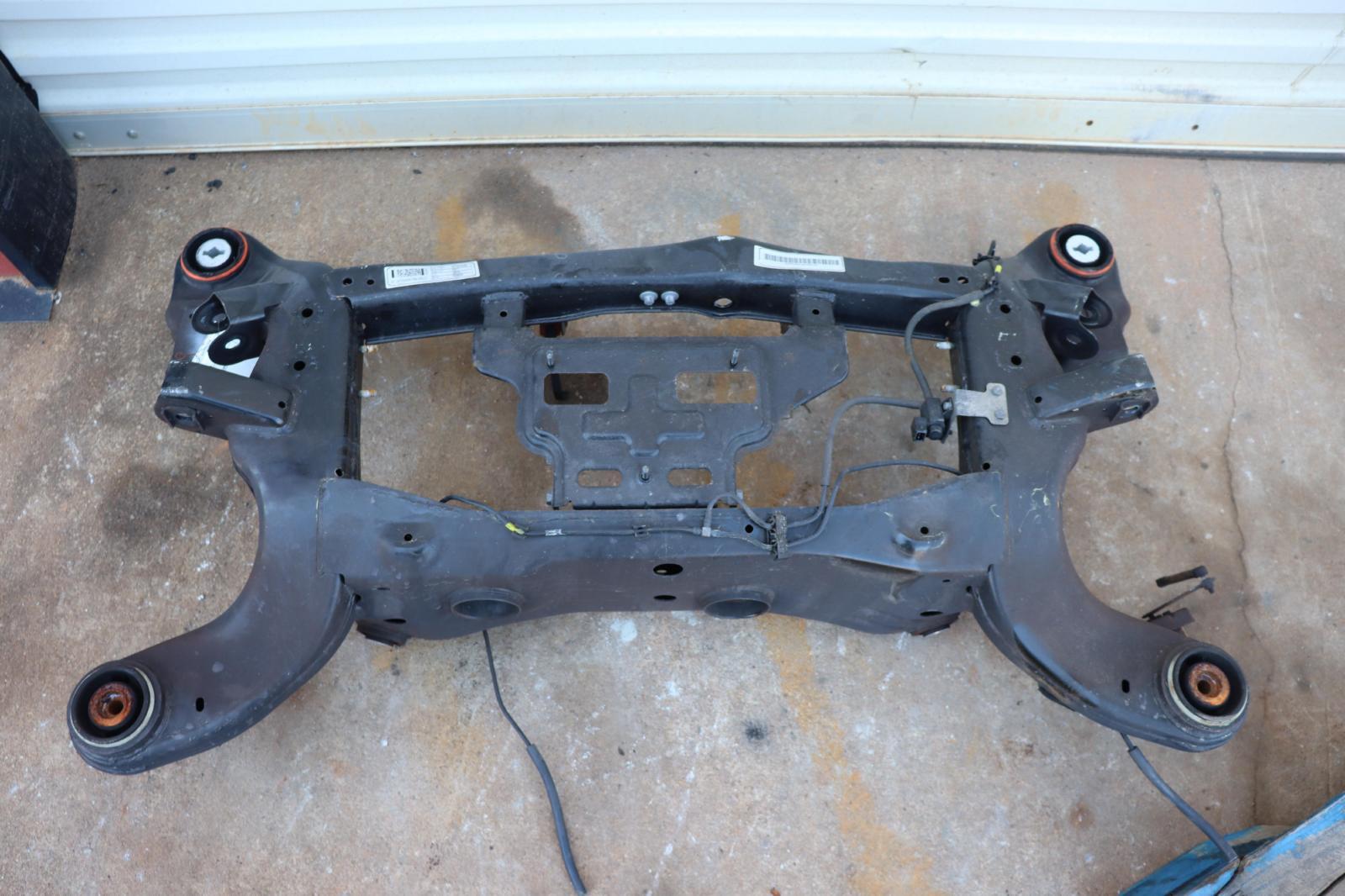 2014-2017 MASERATI GHIBLI RWD REAR SUSPENSION CROSSMEMBER SUBFRAME CRADLE OEM