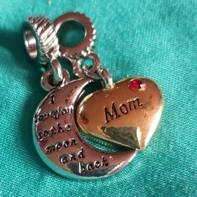 Pugster  SSP MOM CRYSTAL LOVE TO THE MOOM CHARM 4European Bracelet LOTPU32