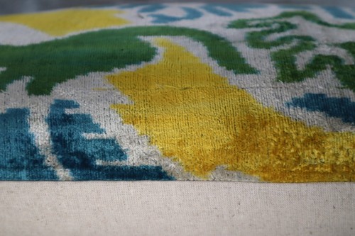 Canvello Super High Quality Handmade Silk Velvet pillow - 16x24 in - Picture 6 of 10