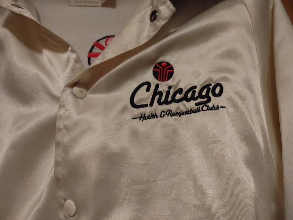 King Louie Pro Fit Chicago Health And Racquetball Club Shiny White Jacket Medium - Image 2 of 4
