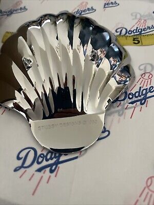 Stussy Silver Clam Ashtray Ceramic Los Angeles La Brea 5” SS Stussy Silver Clam Ashtray Ceramic Los Angeles La Brea 5” SS