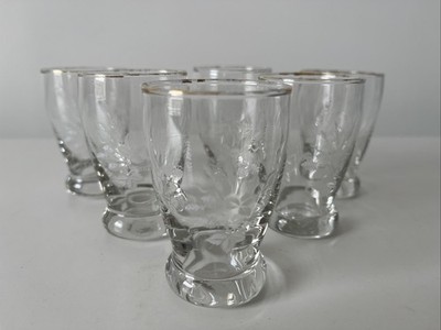 Vintage Schnaps Schnaps Spirituosen Gläser kleine Becher geätzte Blätter Weizen x 6